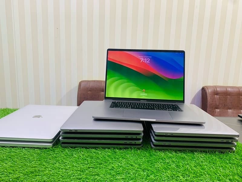 Apple Macbook pro 2019 16” (2141)  i9,i7 32,16 512/1TB 2