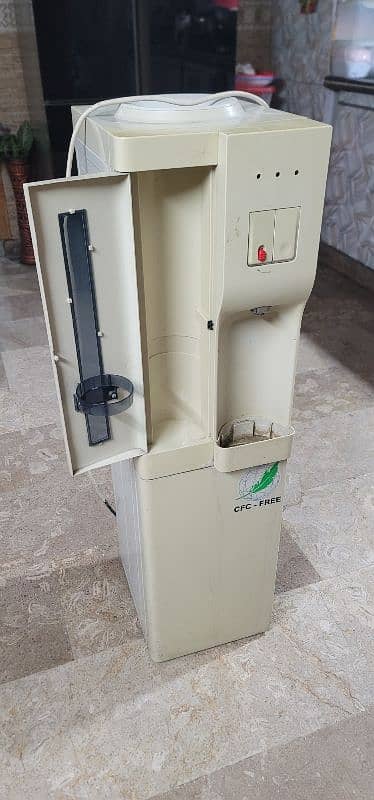 HOMAG Water Dispanser 2