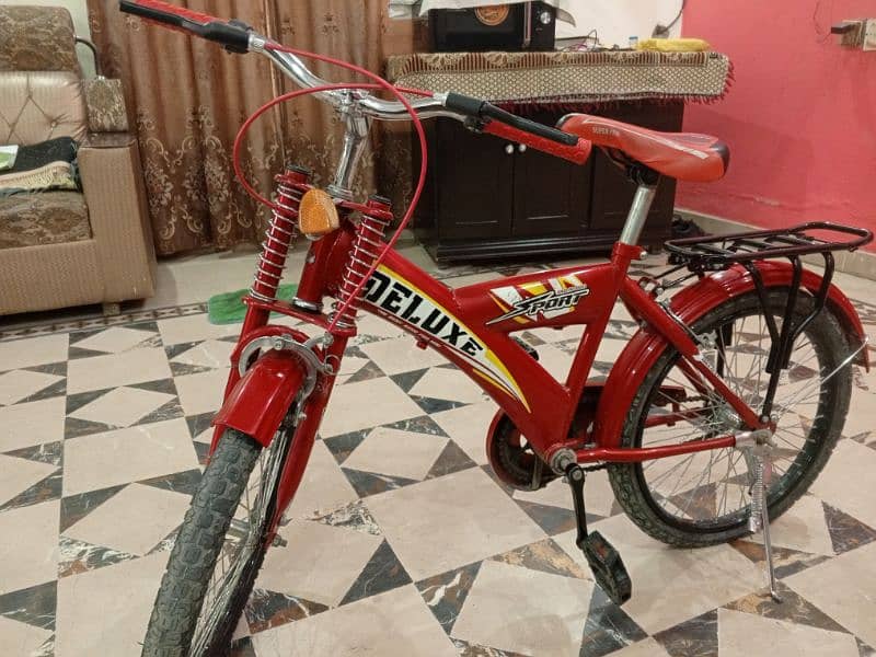 boy bycycle like  new few month used 0