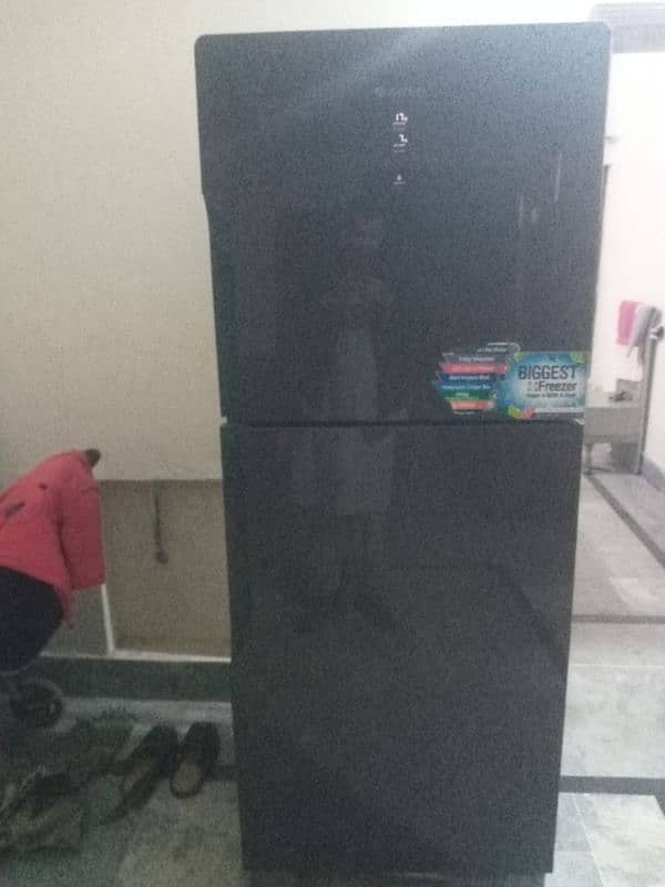 Gree full size fridge 0