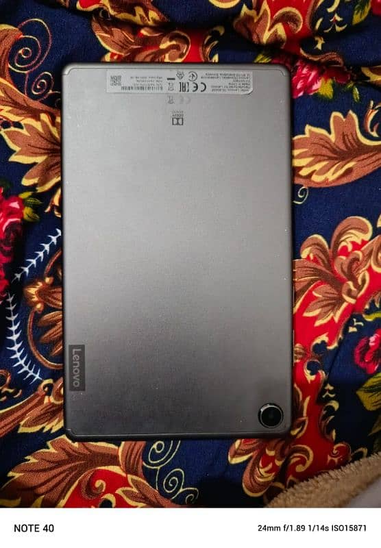 Lenovo tab 2 16 gb excellent condition with 8 gb SD card 3