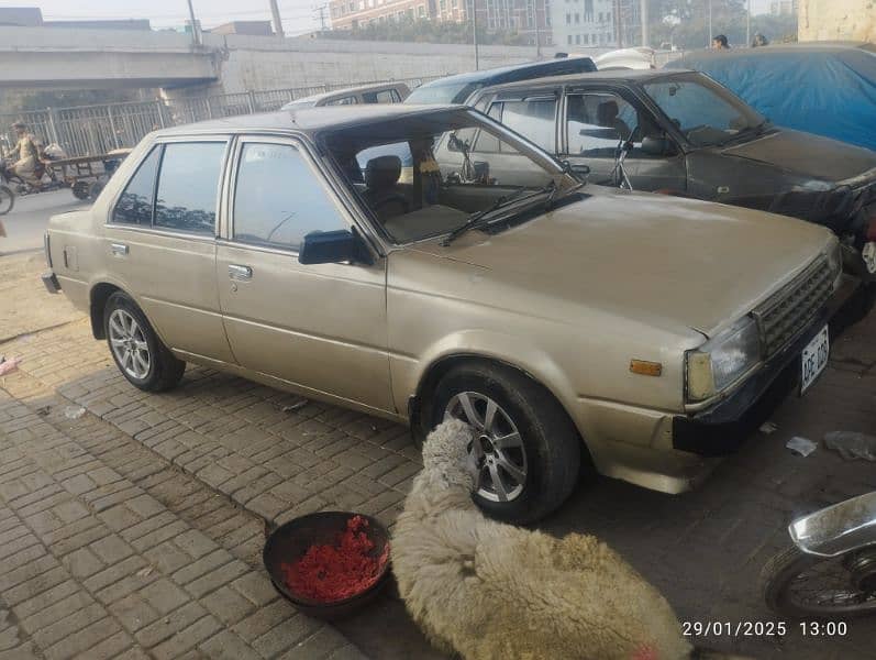 Nissan Sunny 1985, 1.0 0