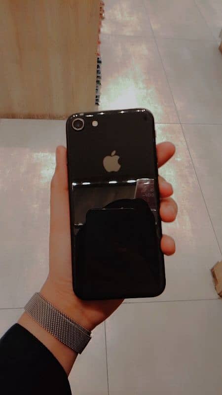 iphone 8 (Non Pta Approvd ) All Okaay ha 1