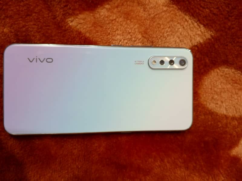 Vivo S1 Ram 8 Rom  256 mobile & charger non PTA 1