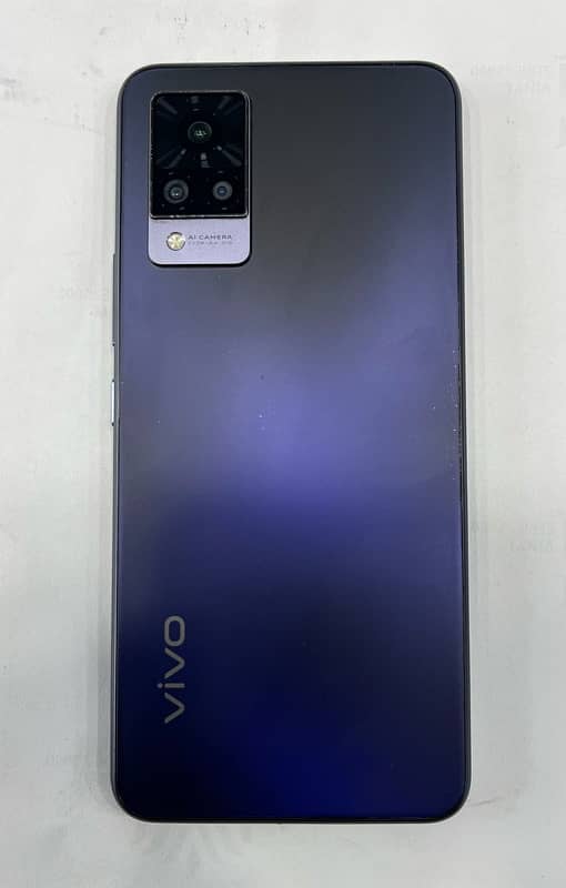 VIVO V21 8/128 0