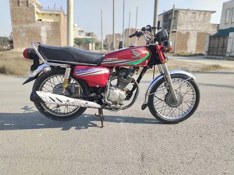 Honda CG 125 2013(03049409409) 1