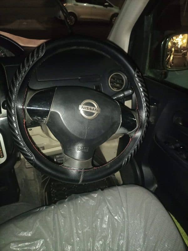 Nissan Otti 2013 2