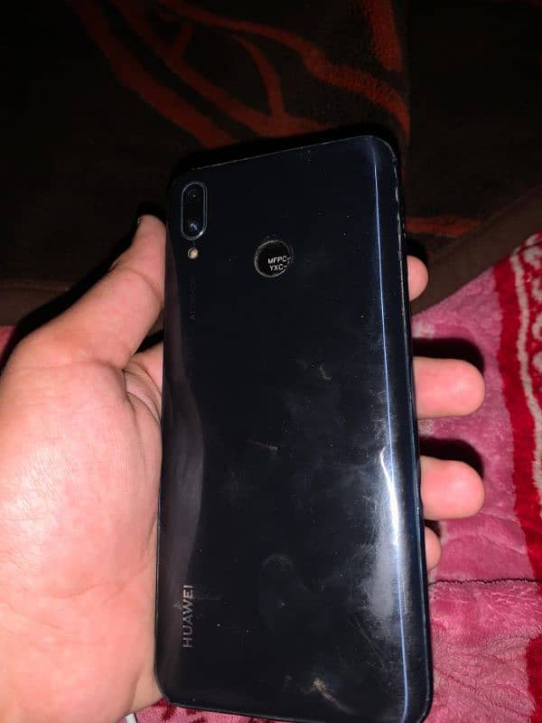 Huawei y9 2