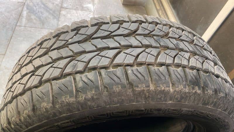 yokohama geolander landcruiser tyres 2