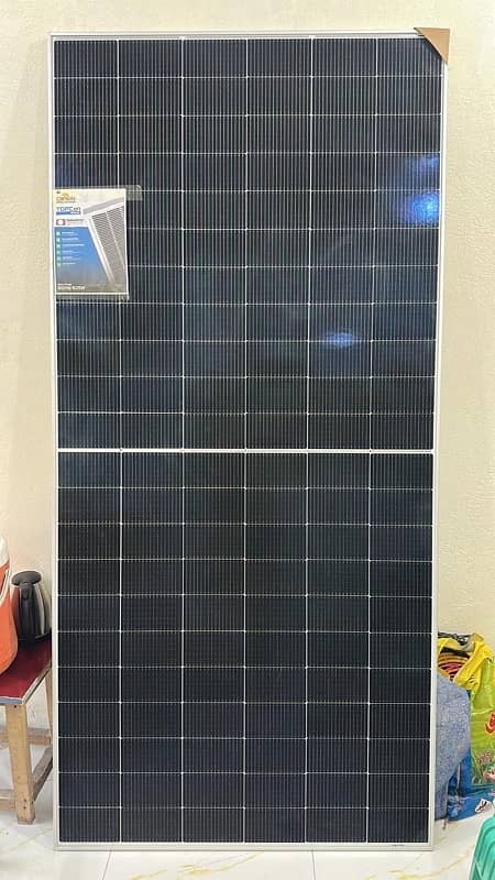 Crown solar panels 620W 0