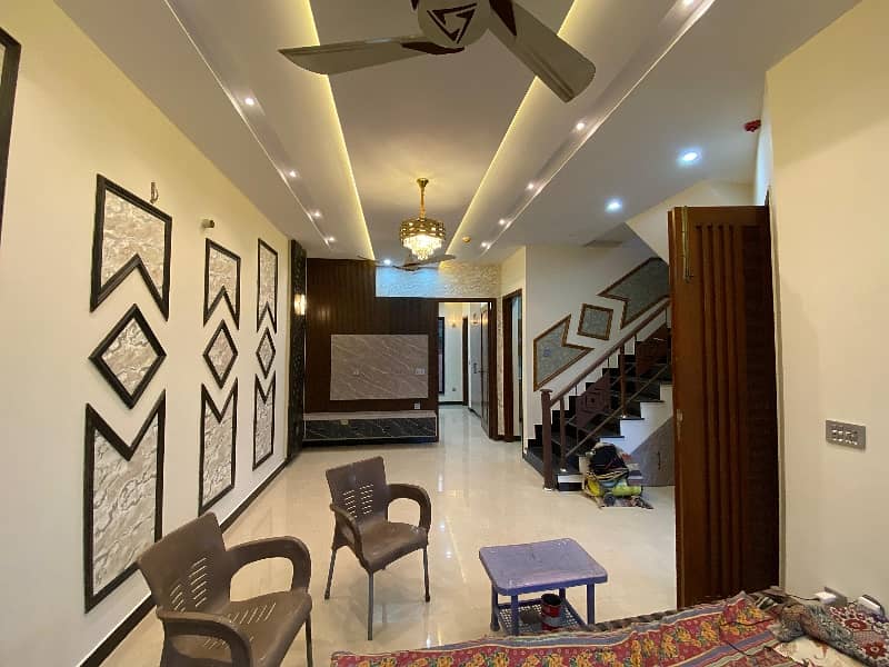 5 Marla Brand New Super Luxury Ultra Modern Design 60 Feet Road House For Sale In DHA Rahbar 6