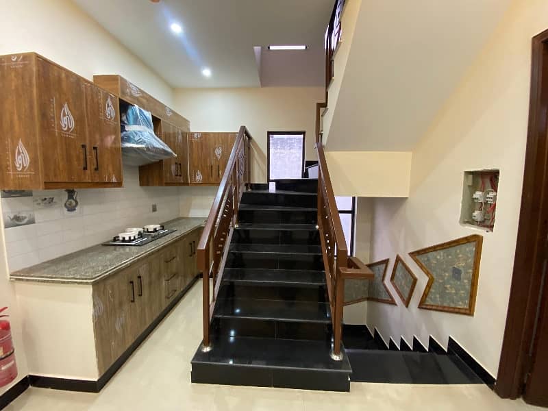 5 Marla Brand New Super Luxury Ultra Modern Design 60 Feet Road House For Sale In DHA Rahbar 19