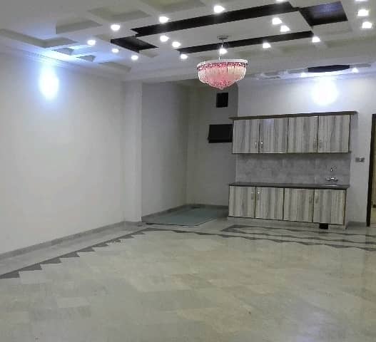 10 Marla Building For Sale In Faisal Town 0