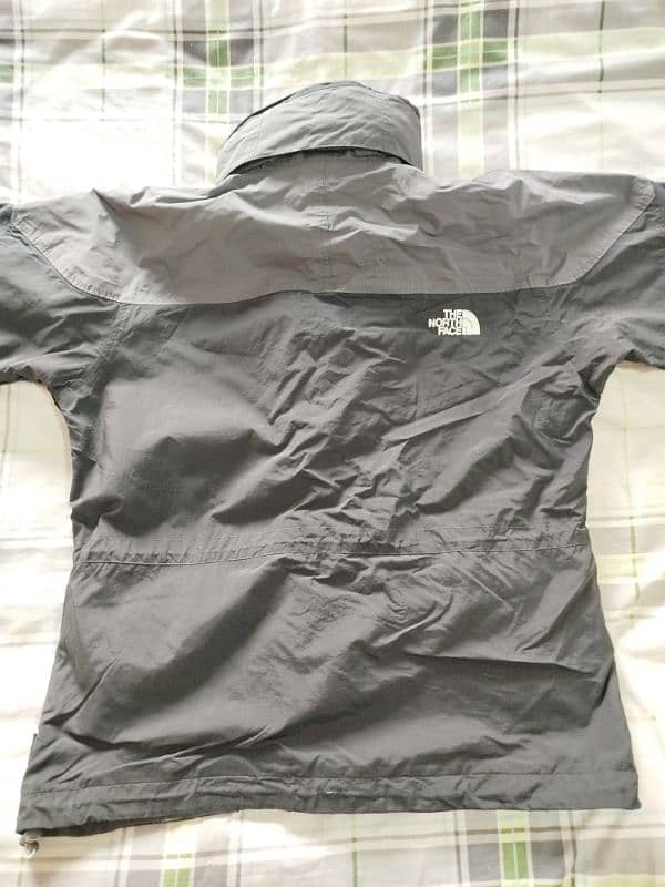 The North Face Summit Series 3-in-1 Jacket | Medium Size 3