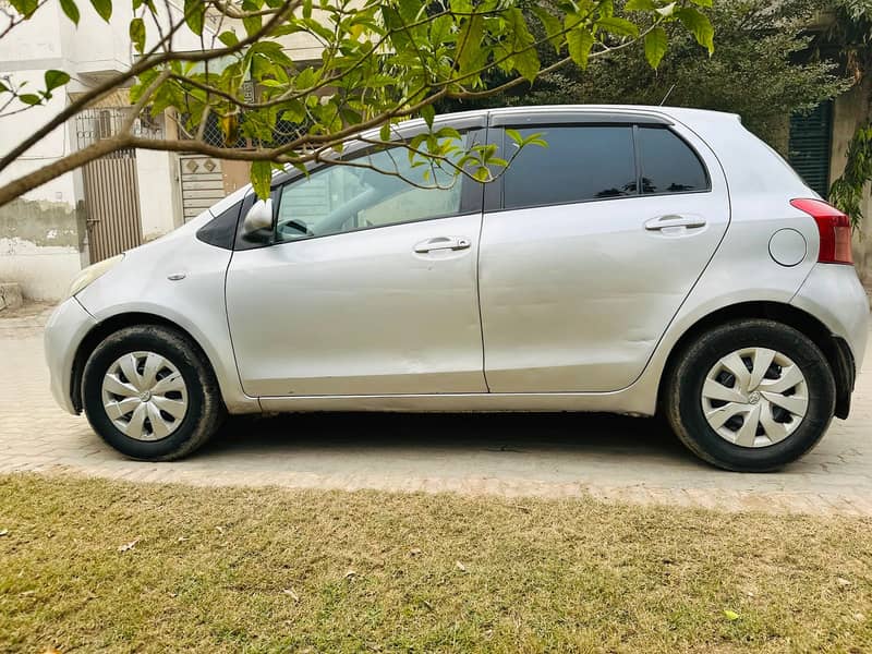 Toyota Vitz Model 2007 Import 2012(1300. cc) 8