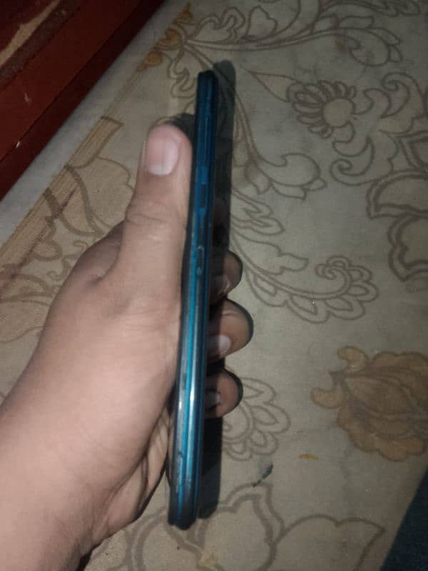 Infinix smart 4 1 16 gb all ok sab kuch sarif tuch brek pik ma dkh lo 6