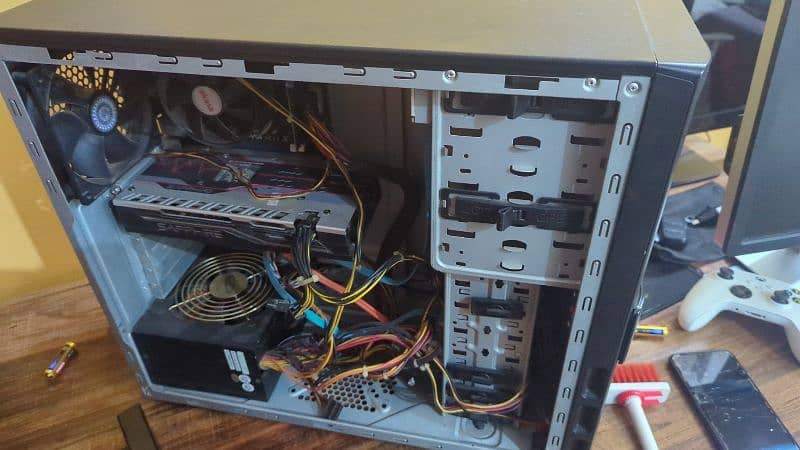 gaming PC with monitor 0