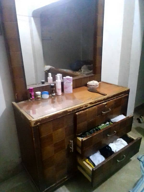 pure wooden dressing table 1