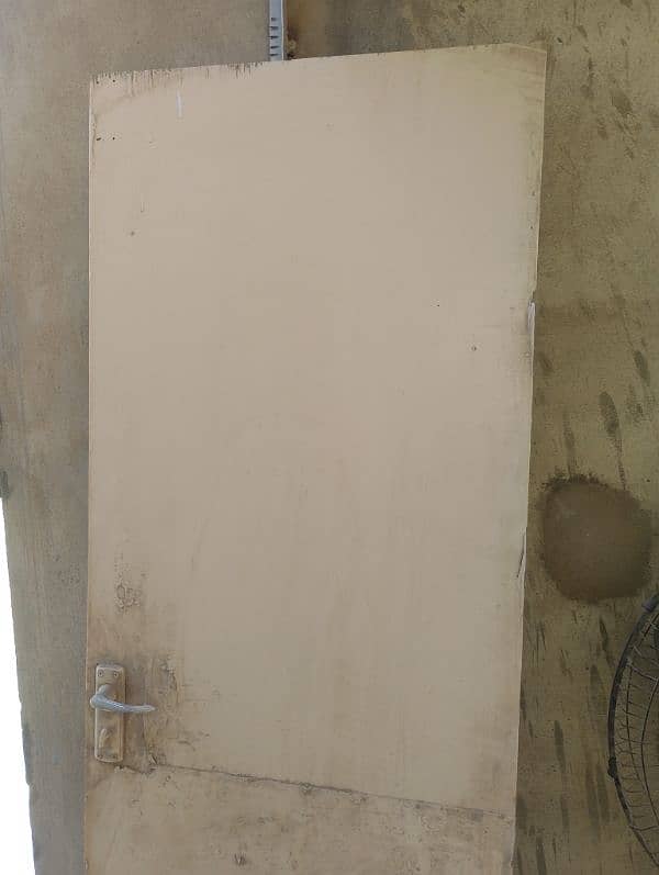 door with handle for sale 0