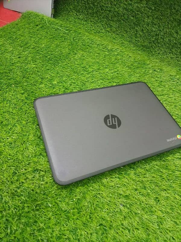 Hp G4 Touch screen chromebook windows 10  fresh condition 1