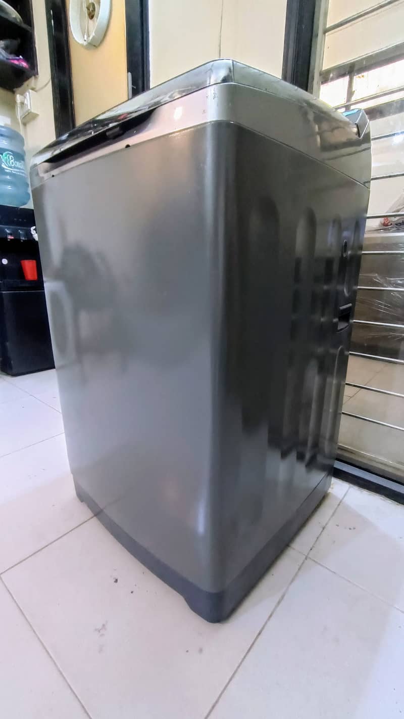 Haier 12 kg Big Size Automatic Washing Machine with Warranty Good Cond 5