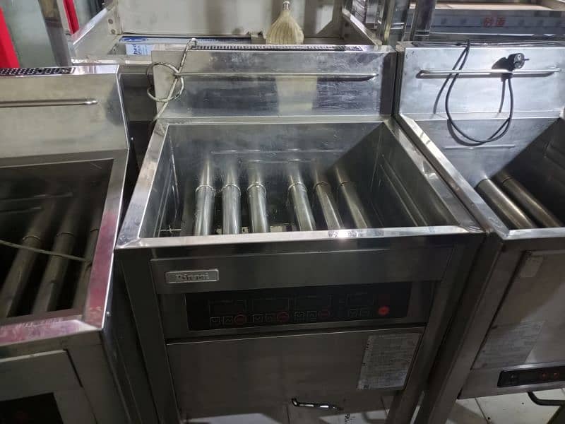 Rennai Fryer Impoted Available/pizza oven/conveyor oven/fryer/hotplate 4