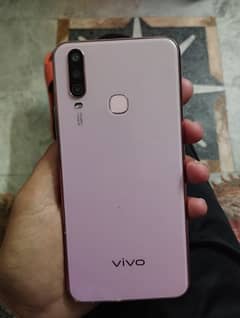 Vivo y17