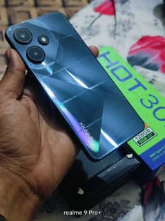 Infinix hot30i 4+4 128gb with box