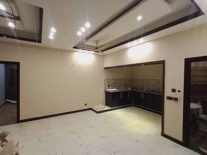 *Portion For Rent At Bahadurabad Near Zameer Ansari & Kokan Park* 5