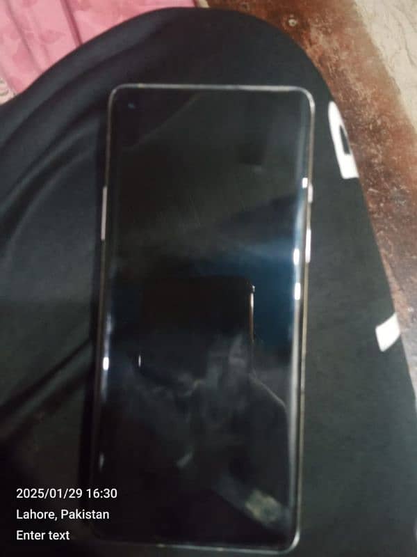 one plus 8 with charger without box condition good 0