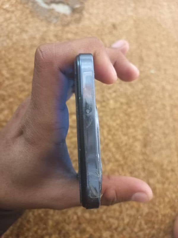 Infinix hot40i 8+8/128 condition 10/9.5 3