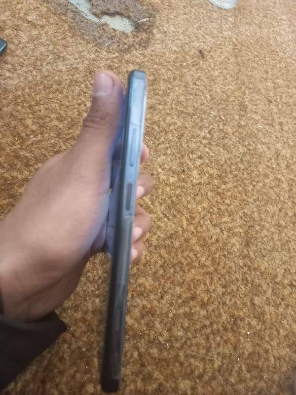 Infinix hot40i 8+8/128 condition 10/9.5 4