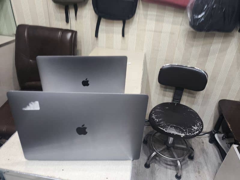 i7 i9 M1 M2 M3 Apple MacBook Pro air excellent 0