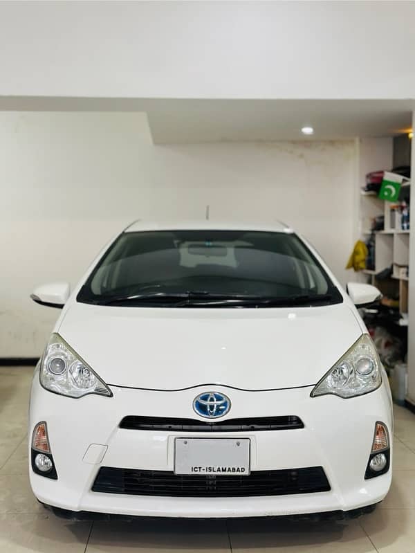 Toyota Aqua 2013 G 0