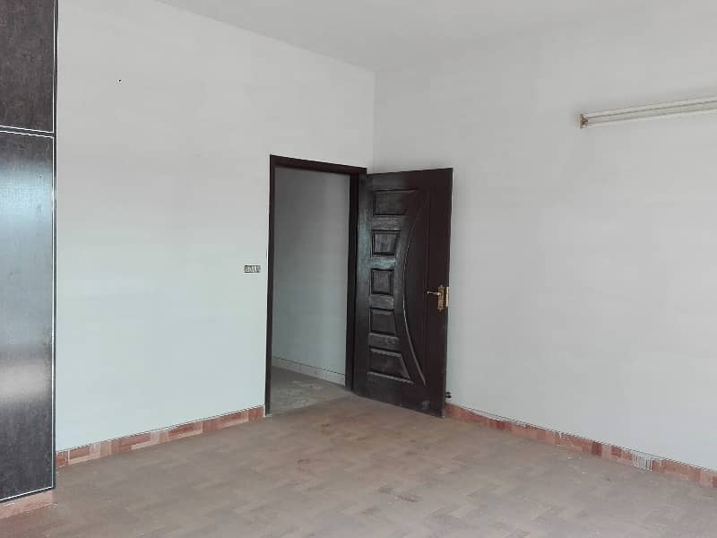 Ideal Building In Faisal Town Available For Rs 97500000 0