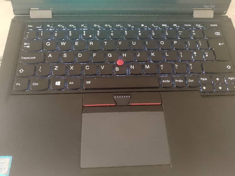 Lenovo ThinkPad Yoga 260, i5 6Gen + 8Gb Ram/256GB M2 Sata with charger 6