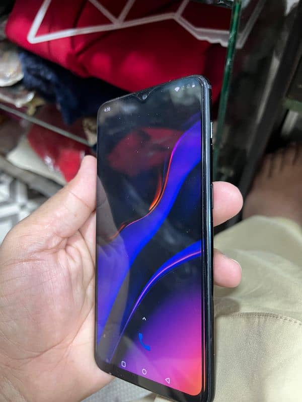 OnePlus 6t 10/9 condition 4