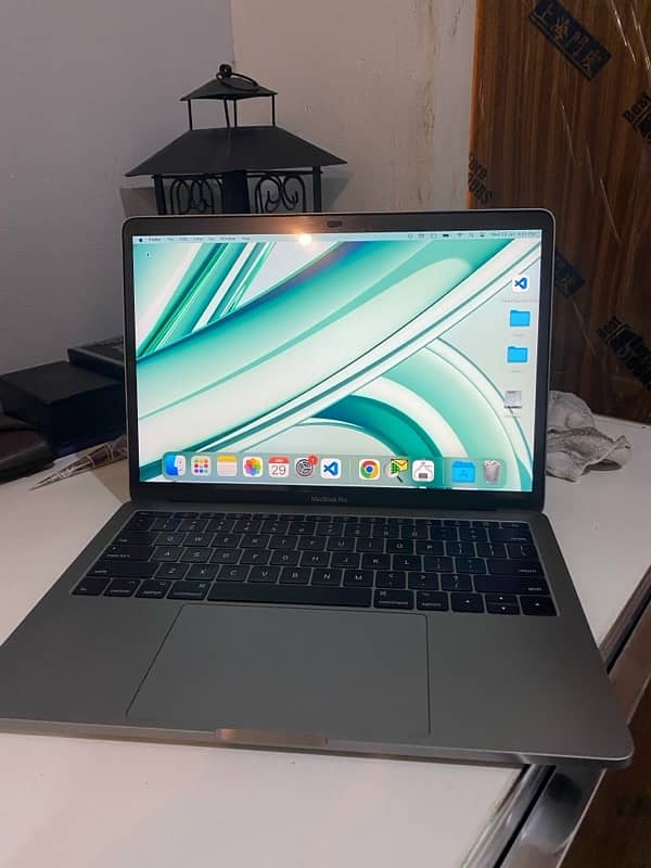 macbook pro 2017 1