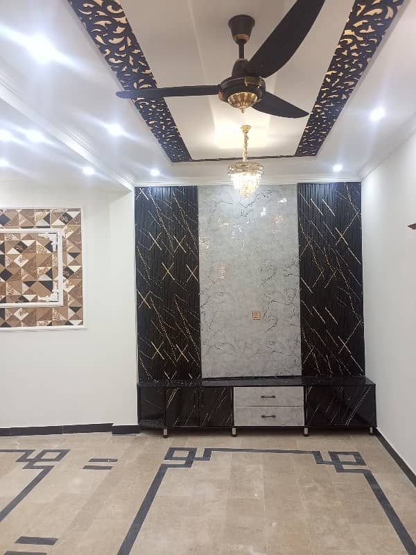 5 Marla Brand New House For Sale Ilyas Colony Misryal Road. 7