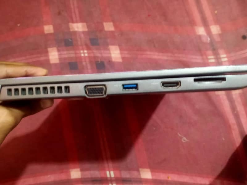 Urgent Sale Toshiba tecra z40c 5