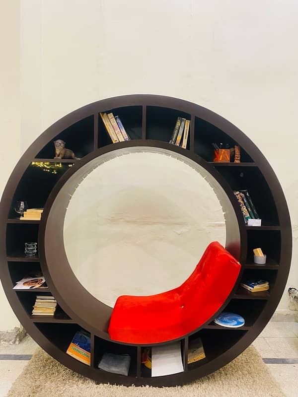 FLOATING BOOKSHELF CHAIR 5