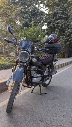 Suzuki GS 150 SE | Model 2022 | Total Geniune | With Ls2 Helmet