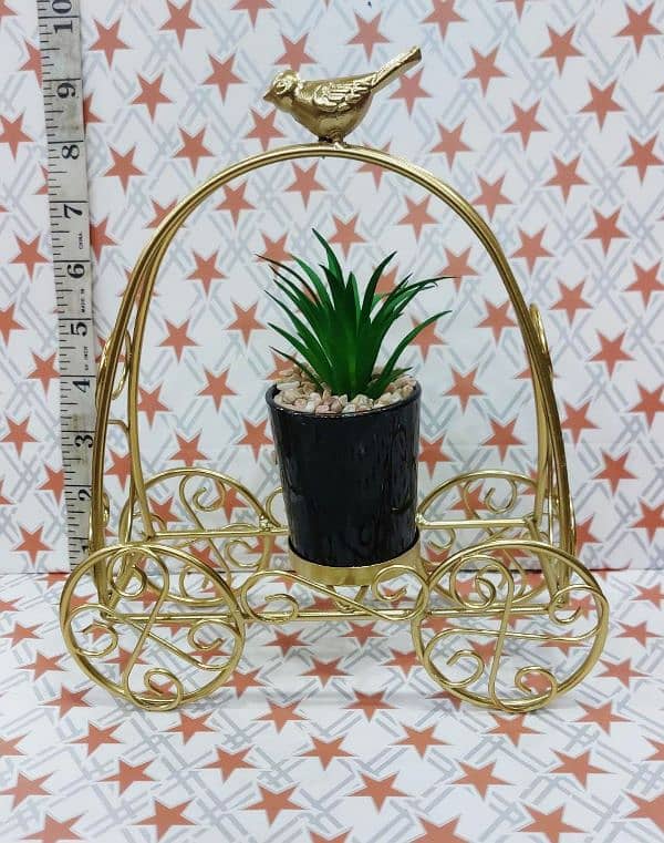 Fancy golden metal flower pot 8