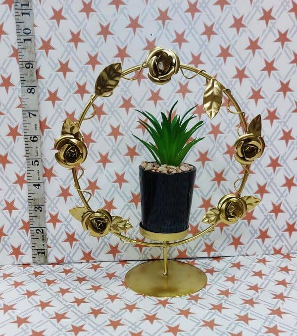 Fancy golden metal flower pot 10