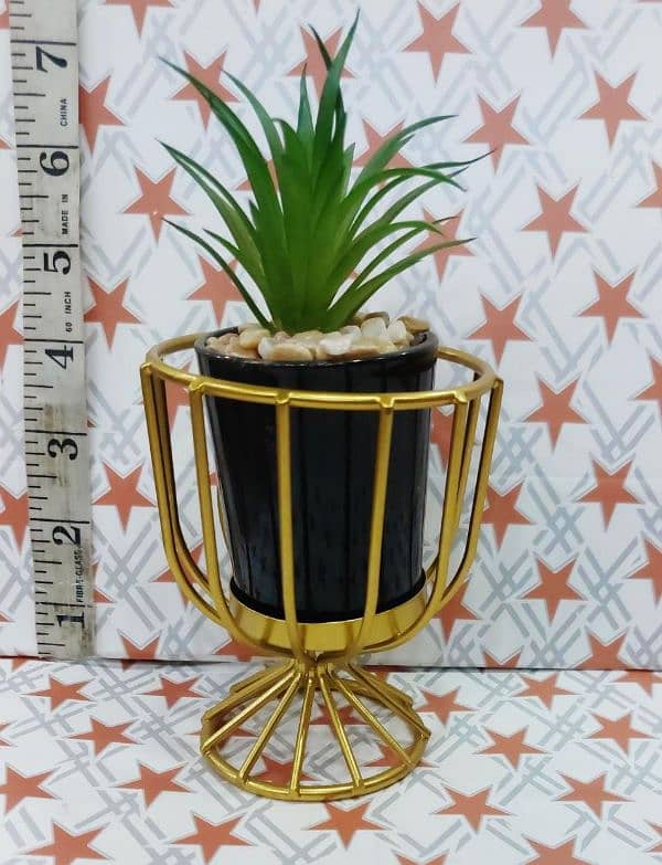 Fancy golden metal flower pot 11