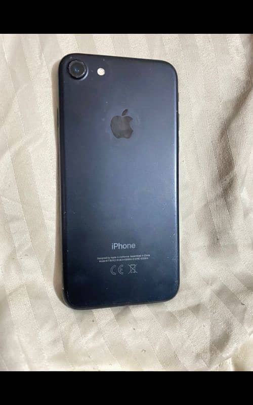 iPhone 7.32 gb 0