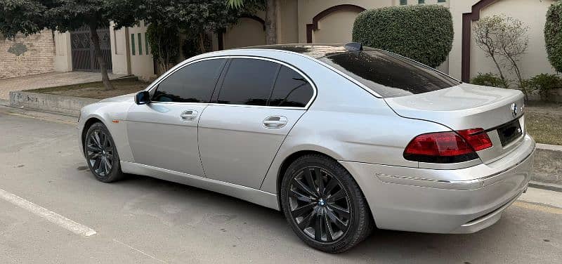 BMW 7 Series 2005 2