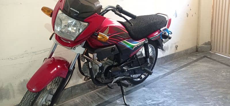 Honda Pridor 2021 for sale in Lush Condition 4