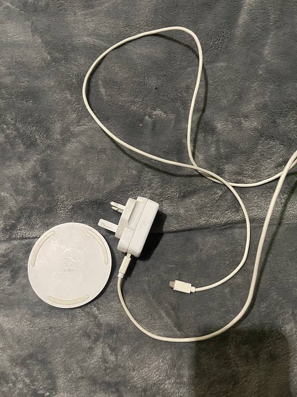 belkin 10w charging pad 100% original 5