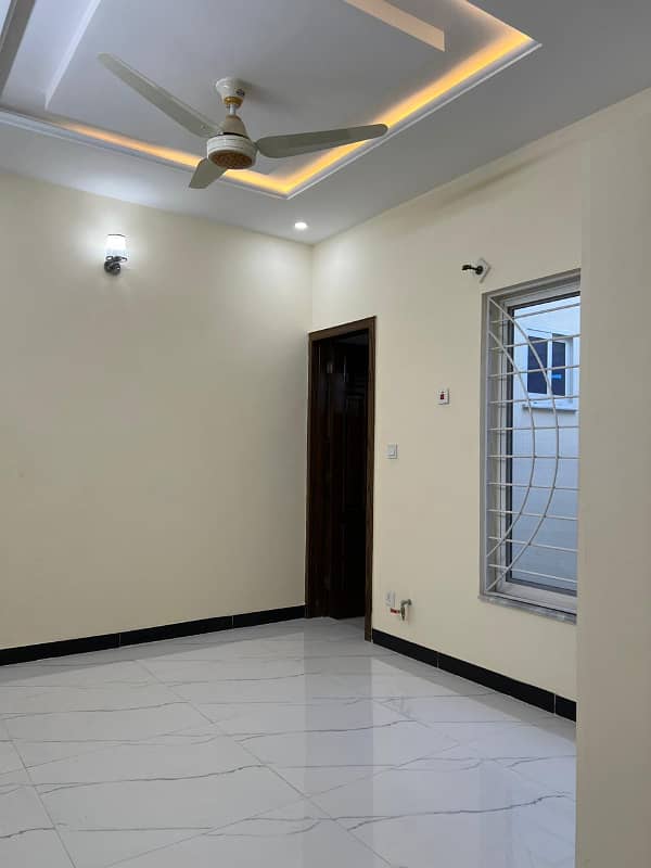 Brand New, 30x60, House Available for Rent with 6 Bedrooms in G-13, Islamabad 7